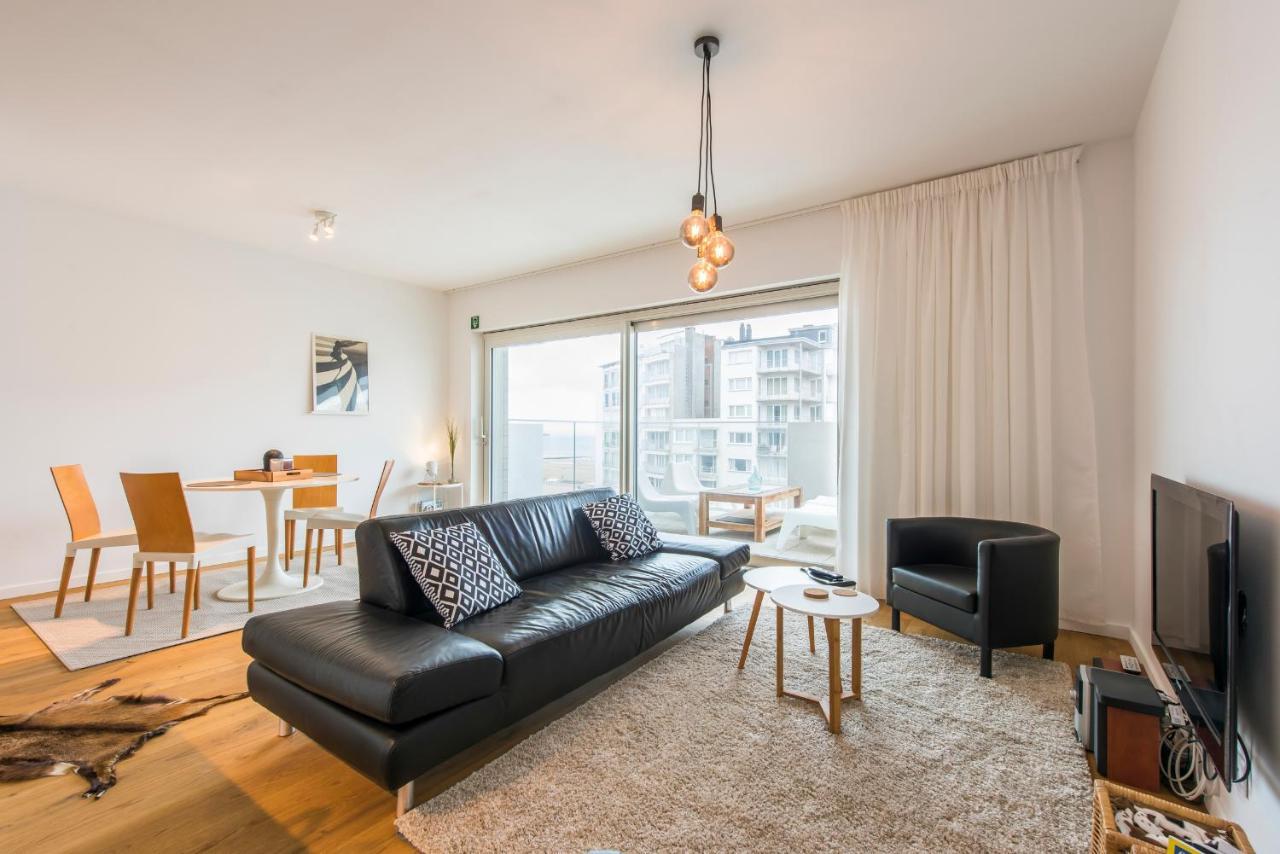 Modern Apartment With Terrace Near The Beach Ostende Exterior foto